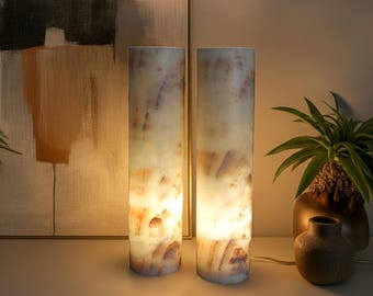 Pair of Cylindrical Onyx Table Lamps, 16" - Fine elegance