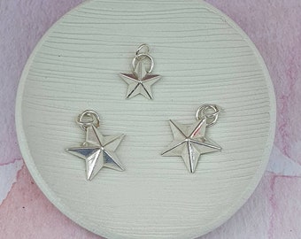 1 Small Silver Star Pendant