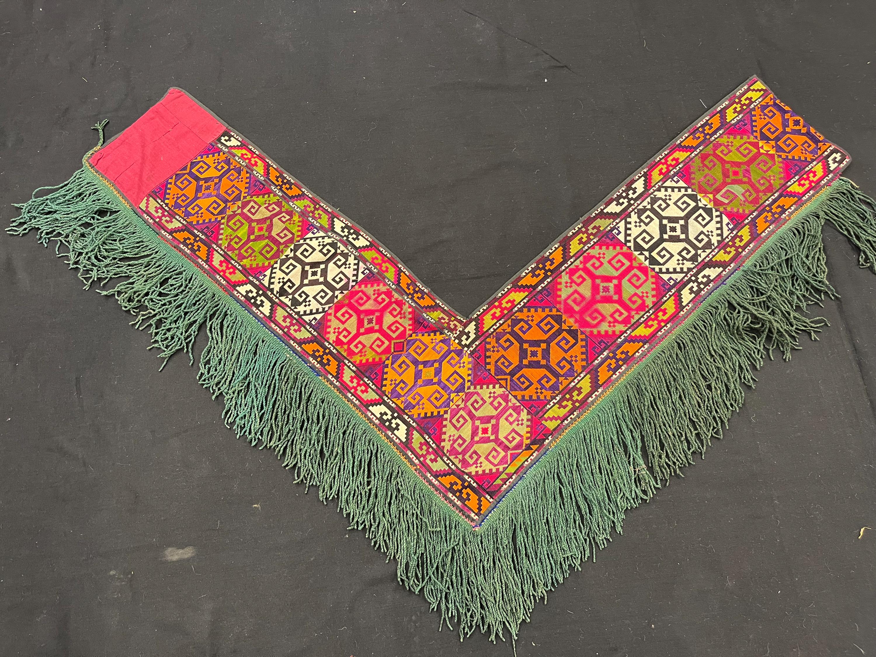 Uzbekistan lakai fine silk embroidery segusha wall hanging 80x80 cm 31' x 31' Free shipping