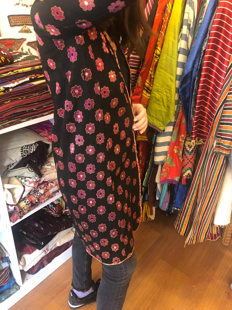 Antique Turkish Ottoman Dress, Traditional kaftan, Nomadic Silk and Cotton Chapan 97x87 cm 38' x 34' FREE shipping image 8