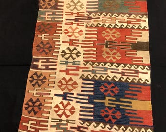 Fragment de kilim anatolien antique, pure laine, couleur naturelle,