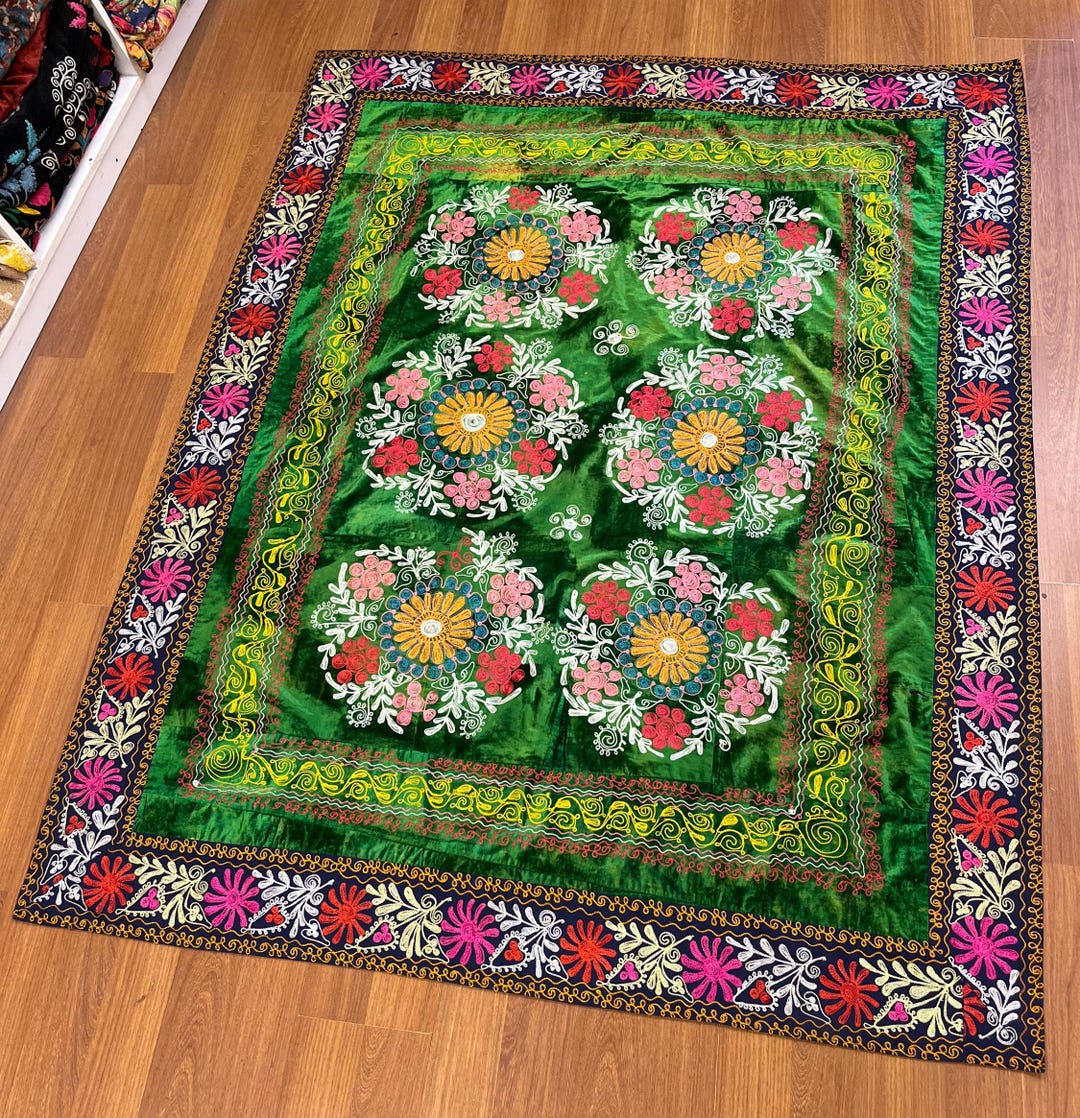 Vintage Uzbek Suzani Handmade Silk Embroidery on Velvet , - Etsy