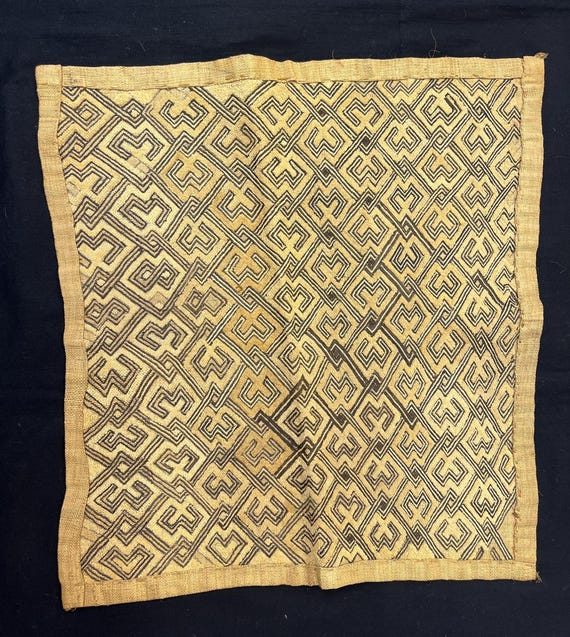 Vintage Cloth – African Ethnic Textile Wall Decor