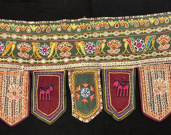 Vintage Embroidered Indian Wall Hanging, 47x19