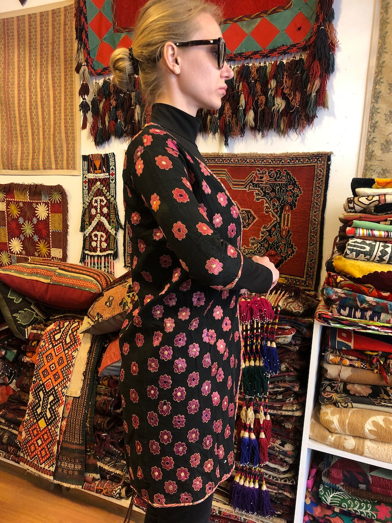 Antique Turkish Ottoman Dress, Traditional kaftan, Nomadic Silk and Cotton Chapan 97x87 cm 38' x 34' FREE shipping image 3