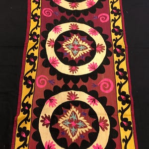 Antike Usbekistan handgemachte Suzani von Aufgaben, 185 x 72 cm 73 x 28 Zoll Kostenloser Versand