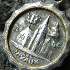Rare Notre Dame des Joyaux Montroeuil au-Bois Medal #108
