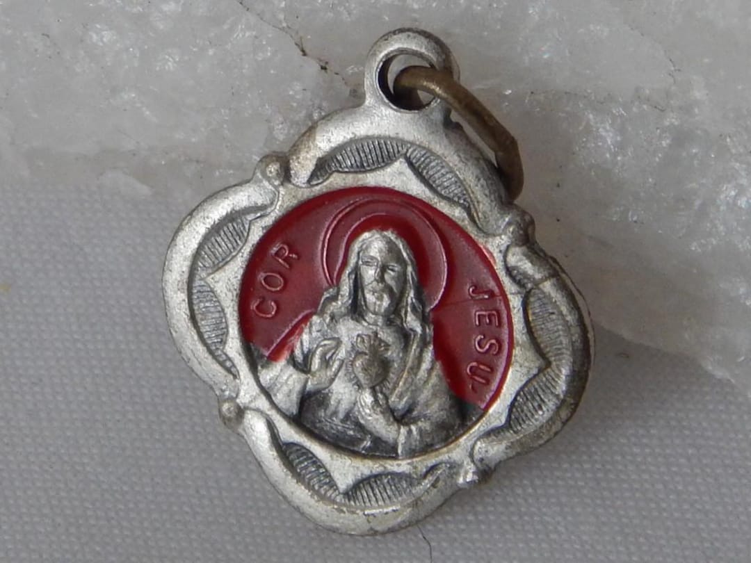 Vintage Red Enamel Cor Jesu Sacred Heart of Jesus Medal Made in Italy ...