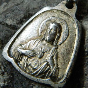 Vintage Silvered Montmartre Sacred Heart of Jesus Medal #118