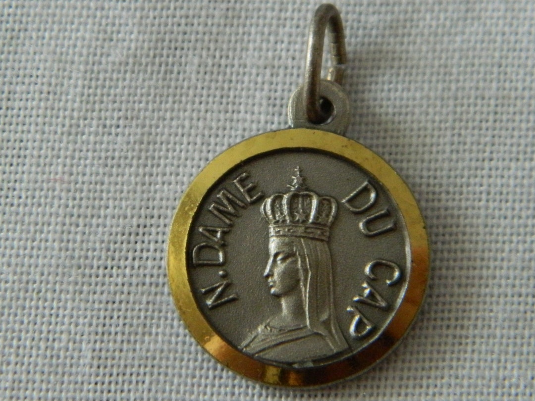 Vintage Notre Dame Du Cap (our Lady of the Cape) Medal #202 - Etsy