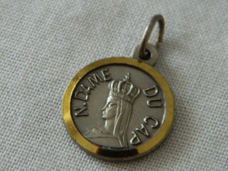 Vintage Notre Dame Du Cap (our Lady of the Cape) Medal #202 - Etsy