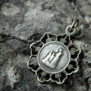 Antique Notre Dame de la Salette Religious Medal #89