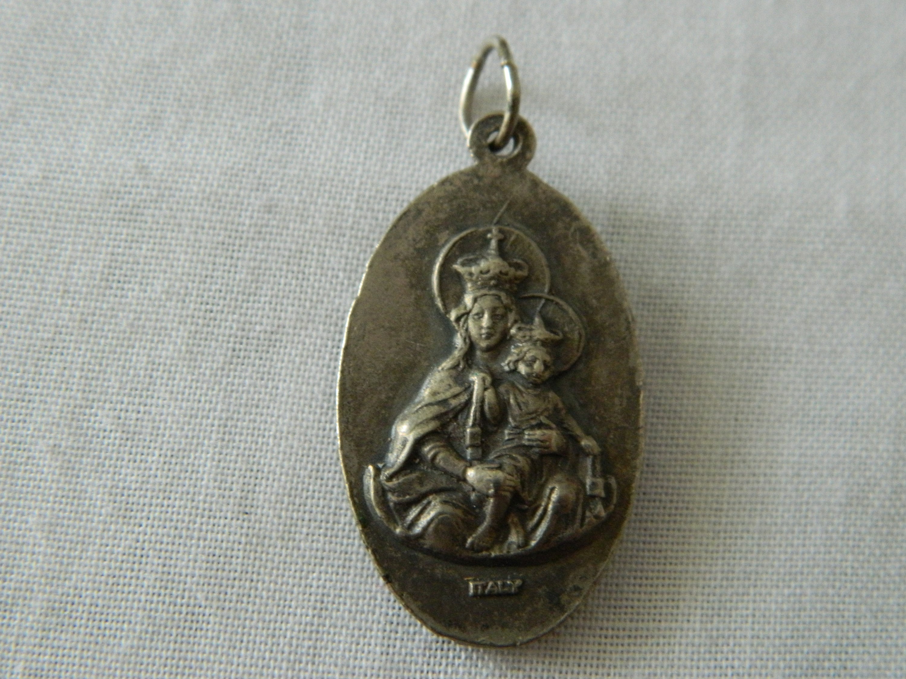 Rare Vintage Sacred Heart of Jesus Medal Made in Italy 60 - Etsy