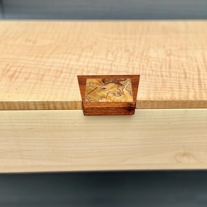 gorgeous handcrafted wooden keepsake box with extremely curly maple and spalted maple inlay