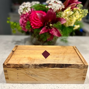 Gorgeous handcrafted wooden keepsake box with live edge spalted Birdseye maple