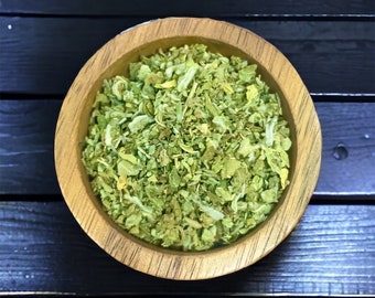 Hoja de malvavisco / Larva ermitaña / Comida para cangrejo ermitaño
