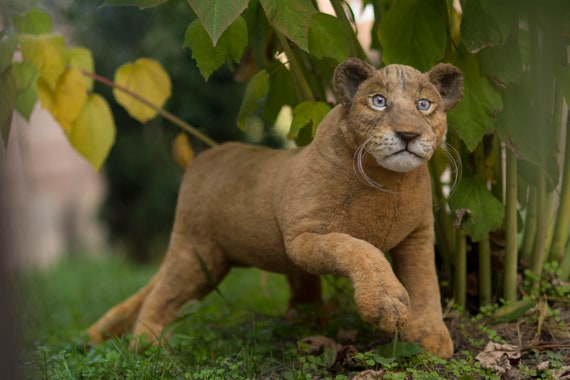 リアルライオンぬいぐるみ 動物 生物 ぬいぐるみ リアルアニマルファミリー ライオン 子