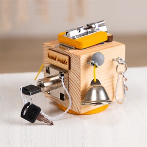 Dementia activities, Big busy cube for senior, Gift for Grandparent with Dementia, Adult sensory toy, Fidget toy for Alzheimer&#39;s Parkinson&#39;s