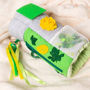 The pouch with beads and pearl, spy game made of beads and various interesting little things. Double layer of fabric for pouch. Reliable protection!