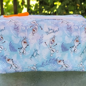 Cute Disney Olaf Zipper Box Pouch, Handmade Pouch, Makeup Bag, Pen Bag, Pencil Bag, Zipper Bag, crafts supplies Box Pouch, Boys, Girls, toys