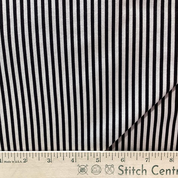 LITTLE STRIPE Rayas blancas y negras de 1/8 de pulgada por Michael Miller