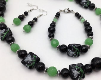 Floral Lampwork Set, Black Green White, Glass Necklace, Bracelet, Earrings Crafted Lamp Work Flower Beaded Jewelry