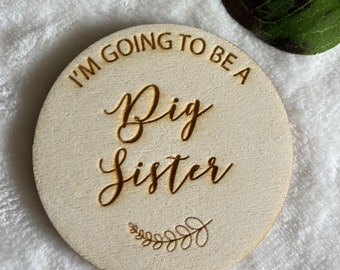 Personalised Baby Sibling Plaque |  Engraved Baby Signs | Wooden Birth Gift | Big Sister | Big Brother | Social Media Photo Prop Disc