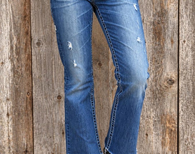 Y2K Big Star LIV Jeans – Low Rise Distressed Bootcut Denim (Size 30)