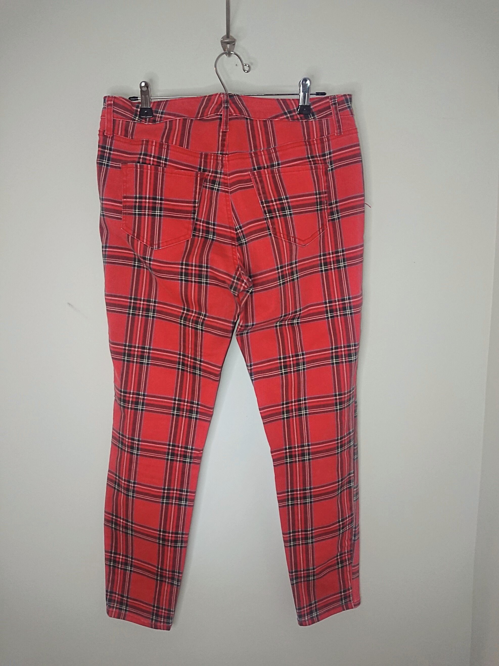 red plaid skinny jeans
