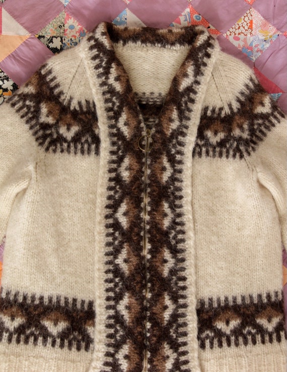 1970s Wool Hand Knit Cardigan Sweater - image 7