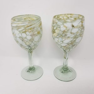 2 Hand Blown Wine Glasses - White/Tan Confetti