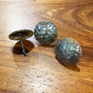 25 pc - 1 1/4&quot; Nailhead (Clavos) Round Rustic Finish
