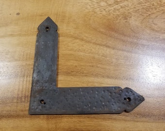 Iron L Bracket Hammered 9"x9"x2"