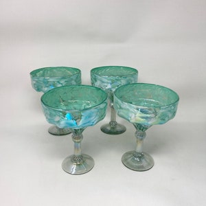 4 verres à margarita soufflés à la main - vert égéen