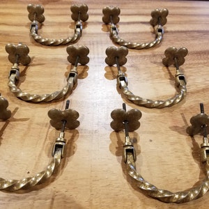 6 Iron Flower Ring Pulls - Bronze/Gold 2 Hole