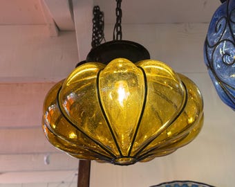 Handgeblazen glas ijzer pompoen lichthanger - amber