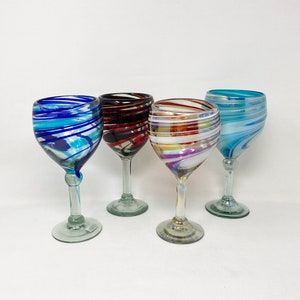 4 Hand Blown Wine Glass - The Swirls Collection