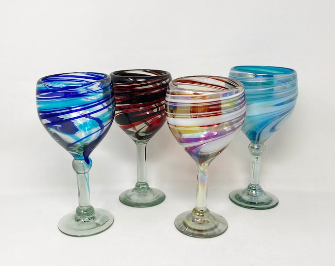 4 Hand Blown Wine Glass - The Swirls Collection