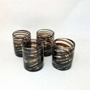4 vasos de vaso bajos - Remolino de chocolate