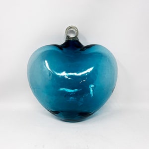 Hand Blown Glass Heart - 11&quot; - Turquoise
