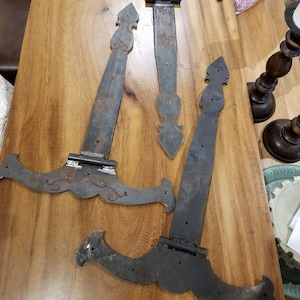 3 Iron Amario Hinges - 24&quot; x 16&quot;