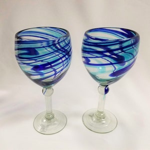 2 Hand Blown Wine Glasses - Turquoise/Blue Swirl