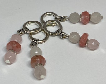 Segnapunti per maglia in quarzo rosa e tormalina, set di quattro segnapunti di lusso con perline sfaccettate in pietra preziosa.