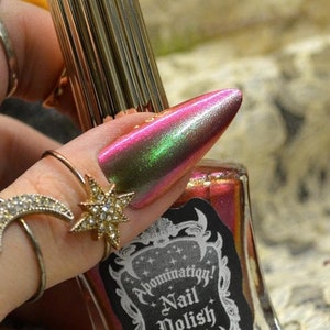 Anura Nail Polish - Medium Brown with Green/Red Colorshift Shimmer