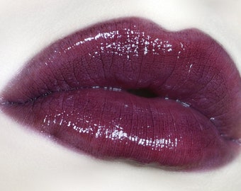 Witchcraft Lip Gloss - Ultra Dark Blackberry