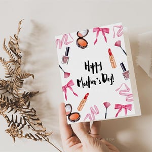 Muttertagskarte | Makeup Thema Grußkarte | Karte für Frauen | Niedliche Mom Karte | Studio39 Handgemachte Karte | Geschenk für Mama | Mode