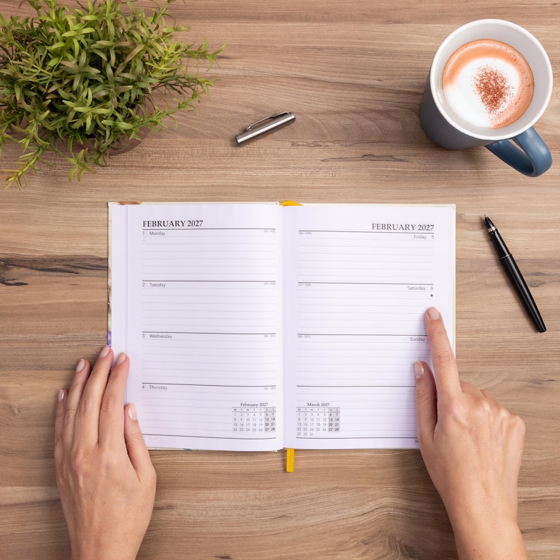 2027 Diary A5 Week to View 2026 Diaries Year Organiser Calendar Highland Cow image 4