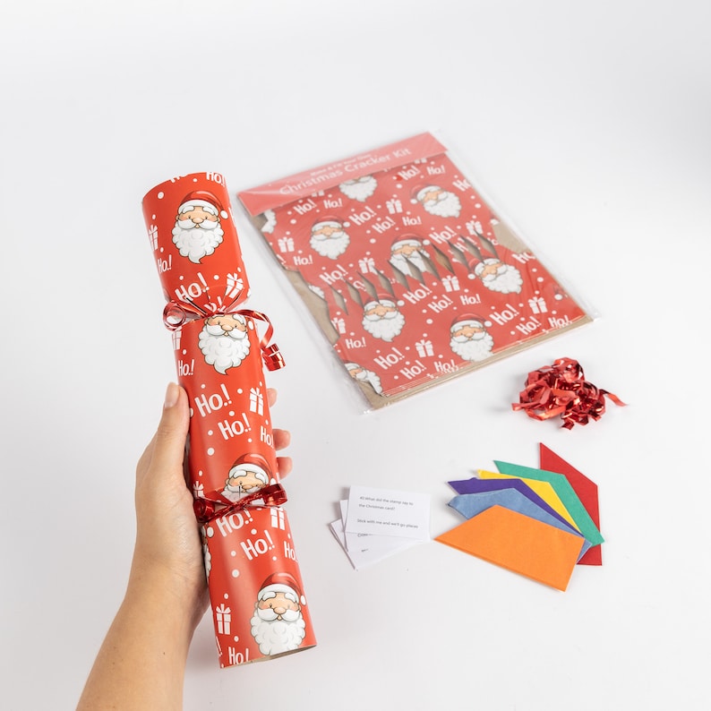 12 X Make Your Own Christmas Cracker Kit Hats Snaps Crackers Etsy UK