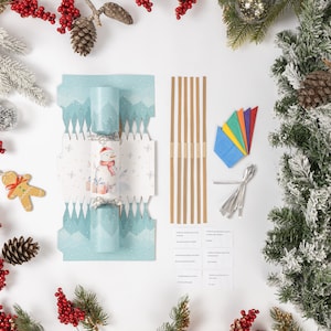 Make Your Own Christmas Cracker Kit Crackers Hats Snaps Jokes Holly Party Favours 12 Piecesits a Wonderfull time of the year Snowman