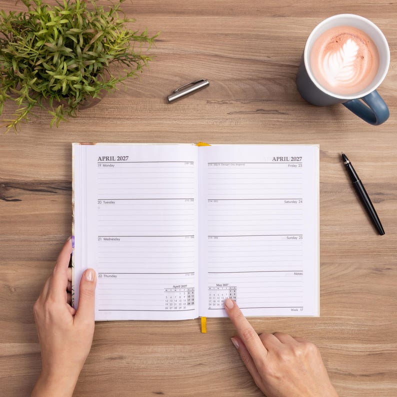 2027 Diary A5 Week to View 2026 Diaries Year Organiser Calendar Highland Cow image 3